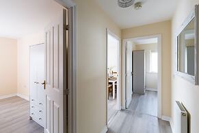 Luxury Two Bed Apartment With Parking - Wolverhampton