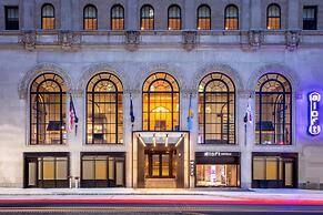 Aloft Philadelphia Downtown