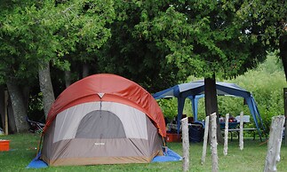 Betsie Riverside Resort