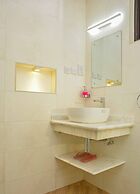 Best Western Jangwani Sea Breeze Hotel