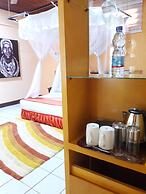 Best Western Jangwani Sea Breeze Hotel