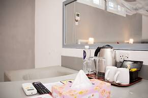 Best Western Jangwani Sea Breeze Hotel