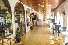 Best Western Jangwani Sea Breeze Hotel