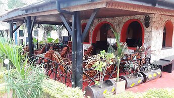 Best Western Jangwani Sea Breeze Hotel