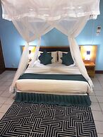 Best Western Jangwani Sea Breeze Hotel