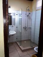 Best Western Jangwani Sea Breeze Hotel