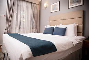 Best Western Jangwani Sea Breeze Hotel