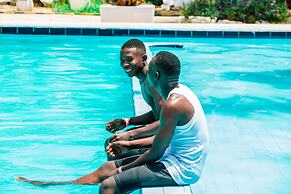 Best Western Jangwani Sea Breeze Hotel