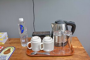 Best Western Jangwani Sea Breeze Hotel