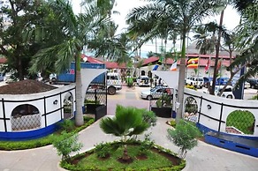 Best Western Jangwani Sea Breeze Hotel