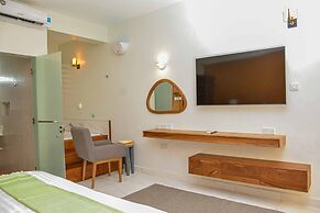 Best Western Jangwani Sea Breeze Hotel