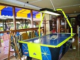 Best Western Jangwani Sea Breeze Hotel