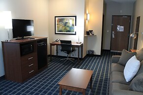 Brookstone Lodge & Suites