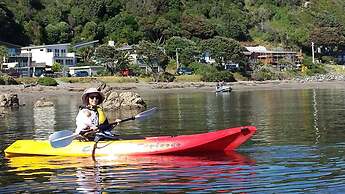 Kapiti Waves Beach Retreat