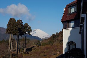 Hotel de Yama, Hakone Lake Side