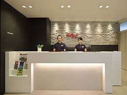 Red Roof Inn & Suites Osaka - Namba/Nippombashi
