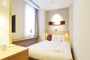 Red Roof Inn & Suites Osaka - Namba/Nippombashi