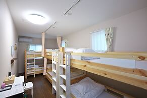 Shironoshita Guesthouse - Hostel