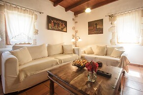 Traditional Elegant Cretan Mansion