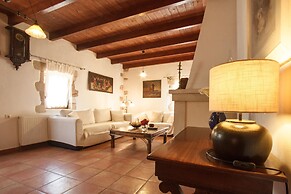 Traditional Elegant Cretan Mansion