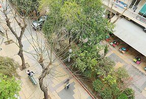 Cosy & Bright 2 Bedroom Apartment in Koukaki