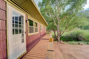 7 Bedroom on the Side of Pikes Peak on a Mountain Stream