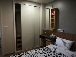 1BR in U Delight at Huamak Station