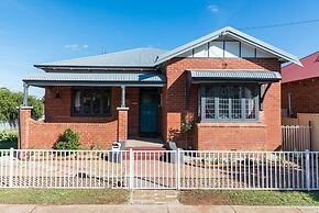 Kirsten Accommodation Parkes