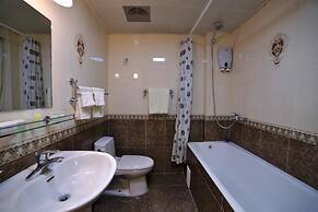 Tanan Center Serviced Apartments