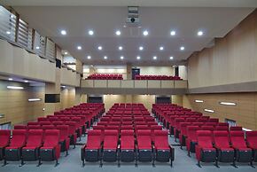 Tanan Center Serviced Apartments