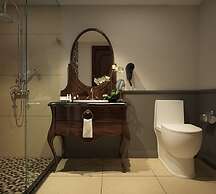 Halong Athena Cruise