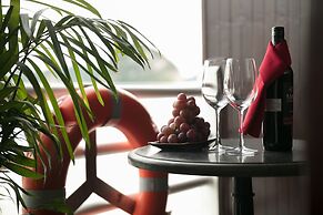 Halong Athena Cruise