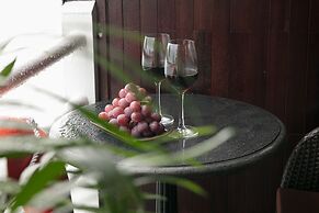 Halong Athena Cruise