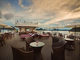 Halong Athena Cruise