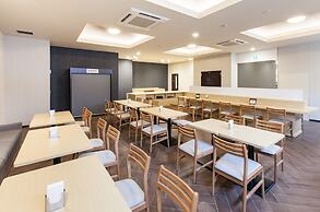 Y’s Hotel Shin - Osaka