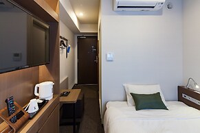 Y’s Hotel Shin - Osaka