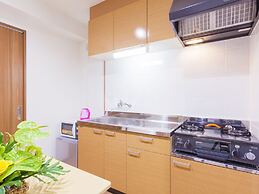 Kariyushi Condominium Resort Kin Yaka Seaside