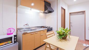 Kariyushi Condominium Resort Kin Yaka Seaside