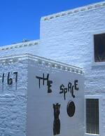 Alternative Space B & B