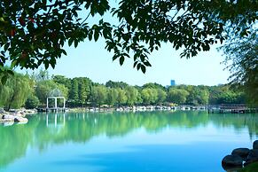 Jinji Lake Grand Hotel