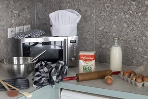 Yuna Blanche - Serviced Apartments