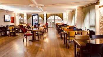 Samsun Kapris Hotel