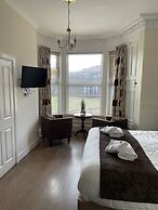 Claymore Guest House and Apartments