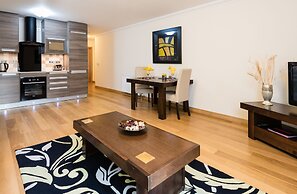 Claymore Guest House and Apartments