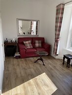 Claymore Guest House and Apartments