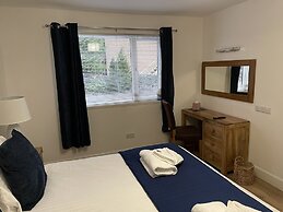 Claymore Guest House and Apartments