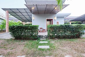 OYO 690 Bann Supansa Resort