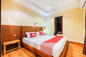 OYO 690 Bann Supansa Resort