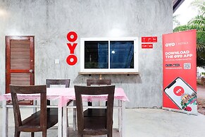 OYO 690 Bann Supansa Resort