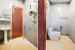 OYO 690 Bann Supansa Resort